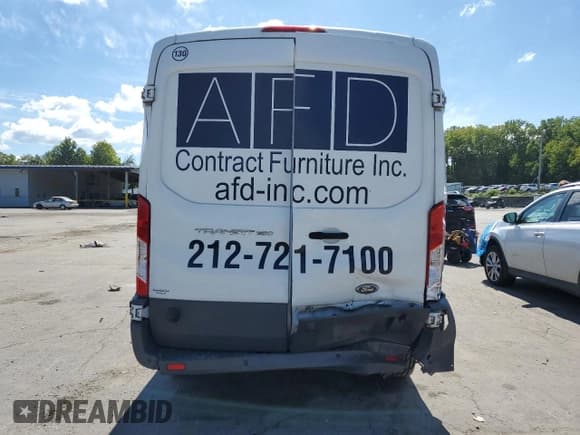 ✅ 2016 Ford Transit Cargo • VIN: 1FTYR2CM3GKA31115 • Lot: 70835595. Listed on Copart with 107,187 mi. Free auction sales archive from the USA and detailed vehicle history report at DreamBid. Image 6.