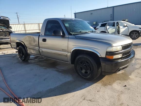 ✅ 1999 Chevrolet Silverado 1500 LS • VIN: 1GCEC14T4XE142825 • Лот: 88441855. Опубликован ранее на Copart с пробегом 215 220 миль. Бесплатный доступ к архиву аукционных продаж из США и подробный отчёт об истории автомобиля на DreamBid. Изображение 4.