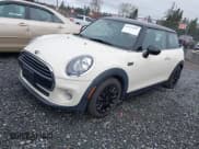 ✅ 2018 MINI Hardtop Cooper • VIN: WMWXP5C56J2D71961 • Lot: 41933887. Listed on IAAI with 53,434 mi. Free auction sales archive from the USA and detailed vehicle history report at DreamBid. Image 2.