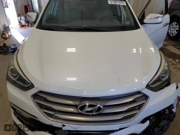 ✅ 2017 Hyundai Santa Fe 2.4L • VIN: 5NMZU3LB9HH026568 • Лот: 51991374. Опубликован ранее на Copart с пробегом Не указан. Бесплатный доступ к архиву аукционных продаж из США и подробный отчёт об истории автомобиля на DreamBid. Изображение 12.