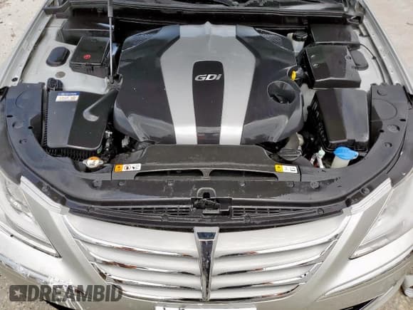 ✅ 2013 Hyundai Genesis 3.8L • VIN: KMHGC4DD8DU254060 • Lot: 57619505. Listed on Copart with 21,210 mi. Free auction sales archive from the USA and detailed vehicle history report at DreamBid. Image 11.