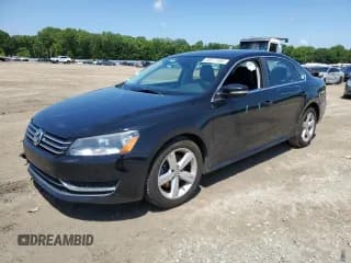 ✅ 2013 Volkswagen Passat SE • VIN: 1VWBH7A3XDC016906 • Lot: 56977465. Listed on Copart with 115,781 mi. Free auction sales archive from the USA and detailed vehicle history report at DreamBid. Image 1.