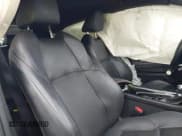 ✅ 2019 Toyota C-HR XLE • VIN: JTNKHMBX4K1054199 • Lot: 42420172. Listed on IAAI with 100,454 mi. Free auction sales archive from the USA and detailed vehicle history report at DreamBid. Image 5.