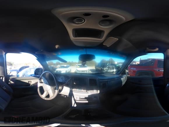 ✅ 2003 Chevrolet Silverado 2500HD LS • VIN: 1GCHK29UX3E134651 • Lot: 43636474. Wystawiony na IAAI z przebiegiem 209 510 mil. Bezpłatny archiwum sprzedaży aukcyjnych z USA i szczegółowy raport historii pojazdu na DreamBid. Zdjęcie 18.