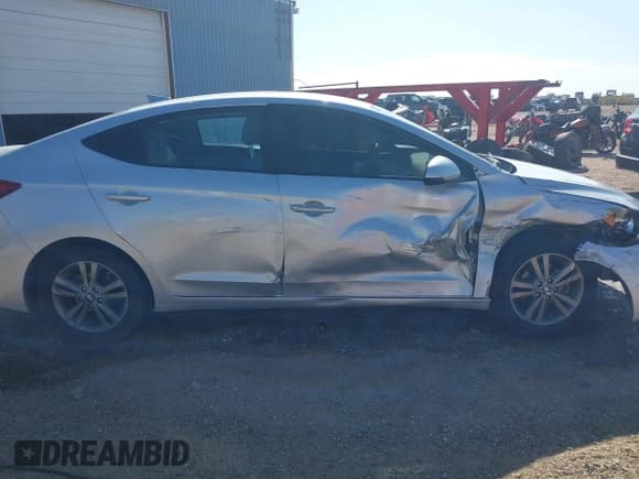 ✅ 2018 Hyundai Elantra Value Edition • VIN: 5NPD84LFXJH249234 • Lot: 43197841. Listed on IAAI with 139,978 mi. Free auction sales archive from the USA and detailed vehicle history report at DreamBid. Image 13.