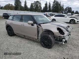 ✅ 2023 MINI Clubman Cooper S • VIN: WMWXJ1C02P2T83500 • Lot: 73221504. Listed on Copart with 3,739 mi. Free auction sales archive from the USA and detailed vehicle history report at DreamBid. Image 4.