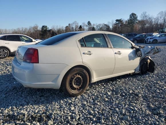 ✅ 2008 Mitsubishi Galant ES • VIN: 4A3AB36F28E019835 • Lot: 50034115. Wystawiony na Copart z przebiegiem 230 383 mil. Bezpłatny archiwum sprzedaży aukcyjnych z USA i szczegółowy raport historii pojazdu na DreamBid. Zdjęcie 3.