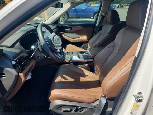 ✅ 2023 Acura MDX Technology • VIN: 5J8YD9H42PL005181 • Лот: 71876605. Опубликован ранее на Copart с пробегом 31 419 миль. Бесплатный доступ к архиву аукционных продаж из США и подробный отчёт об истории автомобиля на DreamBid. Изображение 7.