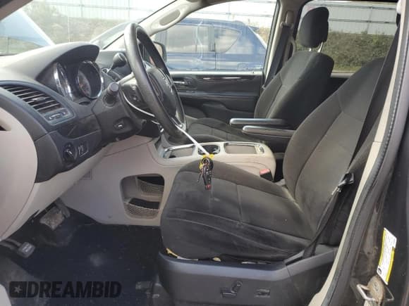 ✅ 2012 Dodge Grand Caravan SXT • VIN: 2C4RDGCG0CR403404 • Lot: 85427775. Wystawiony na Copart z przebiegiem 118 407 mil. Bezpłatny archiwum sprzedaży aukcyjnych z USA i szczegółowy raport historii pojazdu na DreamBid. Zdjęcie 7.