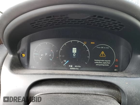 ✅ 2018 Jaguar XJ Portfolio • VIN: SAJWJ2GD1J8W13874 • Lot: 46058483. Wystawiony na Copart z przebiegiem 46 898 mil. Bezpłatny archiwum sprzedaży aukcyjnych z USA i szczegółowy raport historii pojazdu na DreamBid. Zdjęcie 9.