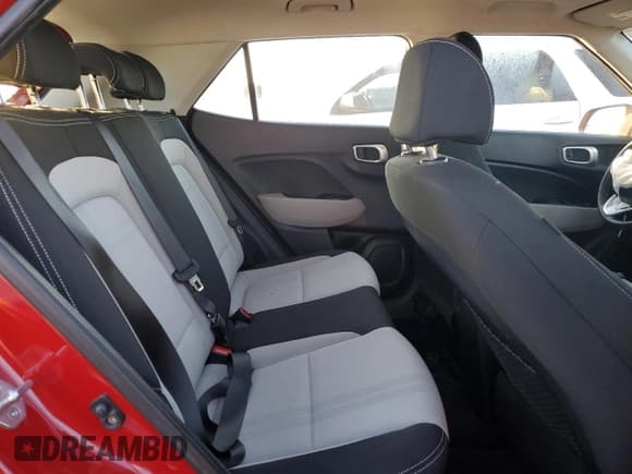 ✅ 2021 Hyundai Venue SEL • VIN: KMHRC8A30MU116637 • Lot: 85540934. Listed on Copart with 24,898 mi. Free auction sales archive from the USA and detailed vehicle history report at DreamBid. Image 11.