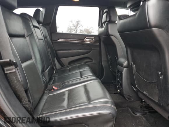 ✅ 2015 Jeep Grand Cherokee Overland • VIN: 1C4RJFCM5FC847707 • Lot: 86420784. Listed on Copart with 124,300 mi. Free auction sales archive from the USA and detailed vehicle history report at DreamBid. Image 11.