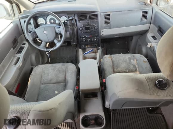 ✅ 2007 Dodge Durango SXT • VIN: 1D8HB38PX7F543591 • Lot: 90722105. Listed on Copart with 154,289 mi. Free auction sales archive from the USA and detailed vehicle history report at DreamBid. Image 8.