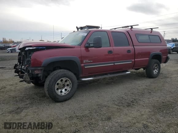 ✅ 2005 Chevrolet Silverado 2500HD LS • VIN: 1GCHK23275F933680 • Lot: 90767445. Wystawiony na Copart z przebiegiem 198 469 mil. Bezpłatny archiwum sprzedaży aukcyjnych z USA i szczegółowy raport historii pojazdu na DreamBid. Zdjęcie 1.