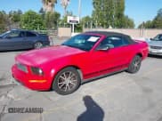 ✅ 2007 Ford Mustang Deluxe • VIN: 1ZVFT84N175265638 • Lot: 42944286. Listed on IAAI with 300,032 mi. Free auction sales archive from the USA and detailed vehicle history report at DreamBid. Image 2.