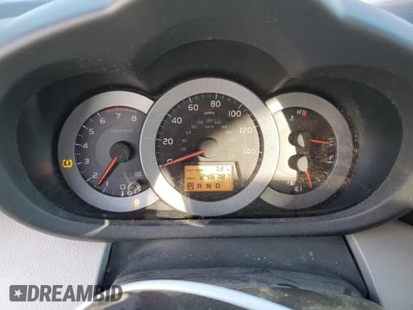 ✅ 2008 Toyota RAV4 Limited • VIN: JTMZK31V685017719 • Lot: 82782115. Wystawiony na Copart z przebiegiem 246 787 mil. Bezpłatny archiwum sprzedaży aukcyjnych z USA i szczegółowy raport historii pojazdu na DreamBid. Zdjęcie 9.