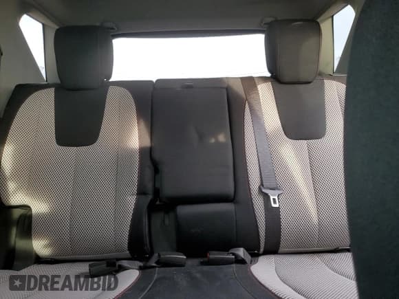 ✅ 2015 Chevrolet Equinox LT • VIN: 2GNALBEK6F6152132 • Лот: 82136725. Опубликован ранее на Copart с пробегом 140 589 миль. Бесплатный доступ к архиву аукционных продаж из США и подробный отчёт об истории автомобиля на DreamBid. Изображение 10.