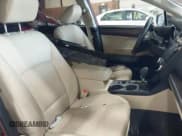 ✅ 2018 Subaru Outback Limited • VIN: 4S4BSANC7J3350751 • Lot: 42578620. Listed on IAAI with 117,770 mi. Free auction sales archive from the USA and detailed vehicle history report at DreamBid. Image 8.