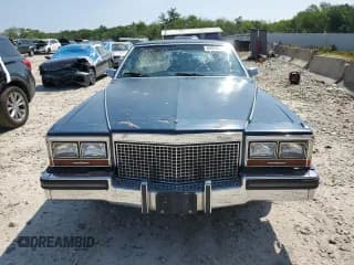 ✅ 1988 Cadillac Brougham • VIN: 1G6DW51Y3JR758531 • Лот: 65984095. Опубликован ранее на Copart с пробегом 75 087 миль. Бесплатный доступ к архиву аукционных продаж из США и подробный отчёт об истории автомобиля на DreamBid. Изображение 5.