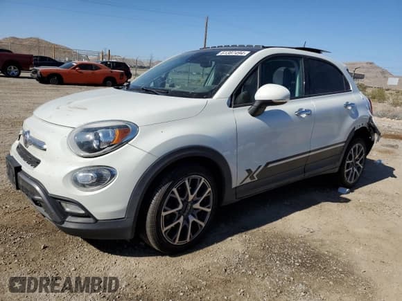 ✅ 2016 FIAT 500X Trekking Plus • VIN: ZFBCFYET9GP482419 • Лот: 61387494. Опубликован ранее на Copart с пробегом 98 044 миль. Бесплатный доступ к архиву аукционных продаж из США и подробный отчёт об истории автомобиля на DreamBid. Изображение 1.