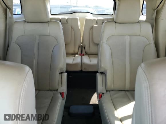 ✅ 2016 Lincoln MKT EcoBoost • VIN: 2LMHJ5AT2GBL01397 • Lot: 68691805. Wystawiony na Copart z przebiegiem 157 233 mil. Bezpłatny archiwum sprzedaży aukcyjnych z USA i szczegółowy raport historii pojazdu na DreamBid. Zdjęcie 10.