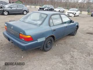 ✅ 1993 Toyota Corolla • VIN: 2T1AE09E3PC010199 • Lot: 43660236. Wystawiony na IAAI z przebiegiem 154 430 mil. Bezpłatny archiwum sprzedaży aukcyjnych z USA i szczegółowy raport historii pojazdu na DreamBid. Zdjęcie 4.