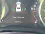 2015 Dodge Challenger R/T Plus z VIN 2C3CDZBT9FH804335, wystawiony jako IAAI lot #43386188 z przebiegiem 42 915 mil mil oraz . Historia ofert i sprzedaży dostępna na DreamBid. Obrazek 16.