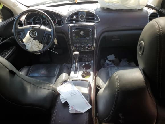 ✅ 2015 Buick Enclave Leather • VIN: 5GAKRBKD6FJ138348 • Lot: 87213655. Wystawiony na Copart z przebiegiem 159 291 mil. Bezpłatny archiwum sprzedaży aukcyjnych z USA i szczegółowy raport historii pojazdu na DreamBid. Zdjęcie 8.