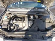 ✅ 2007 Volvo S60 2.5L Turbo R • VIN: YV1RH527272620820 • Lot: 43588691. Wystawiony na IAAI z przebiegiem 151 367 mil. Bezpłatny archiwum sprzedaży aukcyjnych z USA i szczegółowy raport historii pojazdu na DreamBid. Zdjęcie 10.