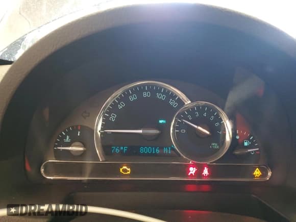 ✅ 2009 Chevrolet HHR LS • VIN: 3GNCA13BX9S625113 • Лот: 64209375. Опубликован ранее на Copart с пробегом 80 016 миль. Бесплатный доступ к архиву аукционных продаж из США и подробный отчёт об истории автомобиля на DreamBid. Изображение 9.