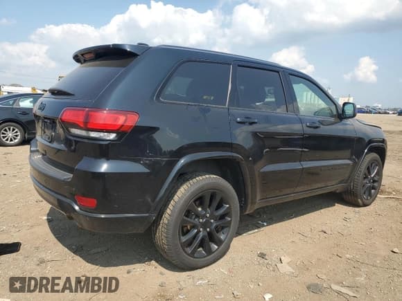 ✅ 2019 Jeep Grand Cherokee Upland • VIN: 1C4RJFAG1KC570173 • Lot: 66118155. Listed on Copart with 97,928 mi. Free auction sales archive from the USA and detailed vehicle history report at DreamBid. Image 3.