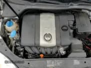 ✅ 2005 Volkswagen Jetta 2.5L • VIN: 3VWDF71K55M639159 • Lot: 84507684. Listed on Copart with 63,398 mi. Free auction sales archive from the USA and detailed vehicle history report at DreamBid. Image 14.