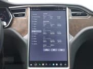 ✅ 2017 Tesla Model S 60 • VIN: 5YJSA1E1XHF205254 • Lot: 41619765. Listed on IAAI with 116,389 mi. Free auction sales archive from the USA and detailed vehicle history report at DreamBid. Image 18.