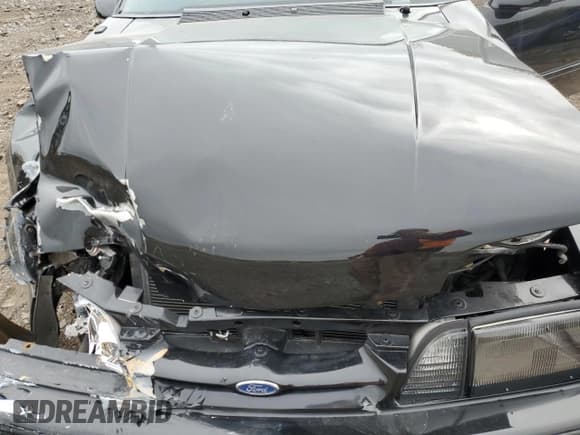 ✅ 1988 Ford Mustang • VIN: 1FABP40A1JF189914 • Лот: 90677065. Опубликован ранее на Copart с пробегом 61 817 миль. Бесплатный доступ к архиву аукционных продаж из США и подробный отчёт об истории автомобиля на DreamBid. Изображение 11.