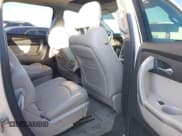 ✅ 2008 GMC Acadia SLT2 • VIN: 1GKEV33718J273153 • Лот: 43486397. Опубликован ранее на IAAI с пробегом 101 136 миль. Бесплатный доступ к архиву аукционных продаж из США и подробный отчёт об истории автомобиля на DreamBid. Изображение 8.