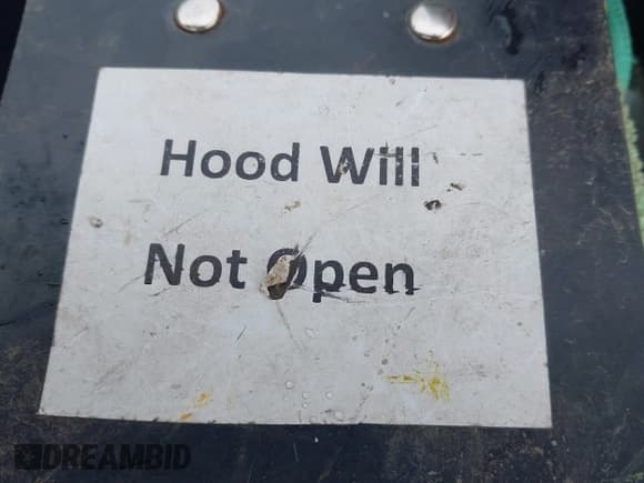 ✅ 2015 Chrysler 200 S • VIN: 1C3CCCBB5FN675816 • Lot: 43571826. Listed on IAAI with 215,694 mi. Free auction sales archive from the USA and detailed vehicle history report at DreamBid. Image 10.