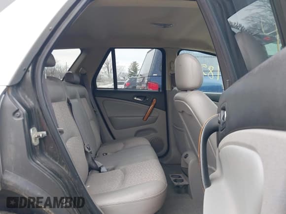 ✅ 2006 Saturn VUE • VIN: 5GZCZ534X6S807362 • Lot: 41618503. Wystawiony na IAAI z przebiegiem 250 427 mil. Bezpłatny archiwum sprzedaży aukcyjnych z USA i szczegółowy raport historii pojazdu na DreamBid. Zdjęcie 8.