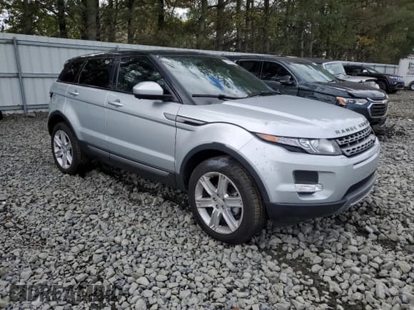 ✅ 2014 Land Rover Range Rover Evoque Pure Premium • VIN: SALVR2BG9EH936282 • Lot: 86096755. Listed on Copart with 99,807 mi. Free auction sales archive from the USA and detailed vehicle history report at DreamBid. Image 4.