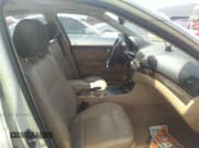 ✅ 1999 BMW 3 Series 328i • VIN: WBAAM5331XFR03936 • Lot: 30771143. Wystawiony na IAAI z przebiegiem 233 689 mil. Bezpłatny archiwum sprzedaży aukcyjnych z USA i szczegółowy raport historii pojazdu na DreamBid. Zdjęcie 5.