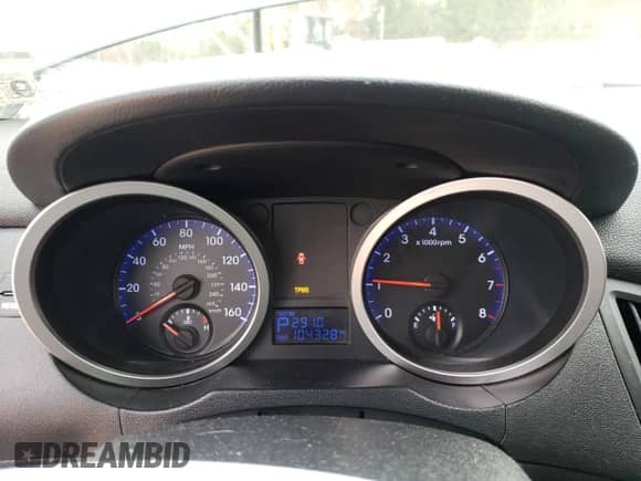 2010 Hyundai Genesis Coupe Premium с VIN KMHHT6KD7AU027926, выставлен на аукционе Copart как лот 86184664 с пробегом 104 328 миль миль и Списание • Salvage title. История ставок и продаж доступна на DreamBid. Изображение 9.