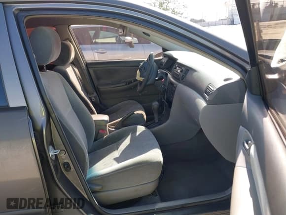 ✅ 2008 Toyota Corolla S • VIN: 1NXBR32E18Z948965 • Lot: 43508681. Listed on IAAI with 195,449 mi. Free auction sales archive from the USA and detailed vehicle history report at DreamBid. Image 5.