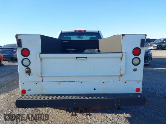 ✅ 2015 Chevrolet Silverado 2500HD Work Truck • VIN: 1GB0KUEG2FZ524038 • Лот: 43665724. Опубликован ранее на IAAI с пробегом 246 499 миль. Бесплатный доступ к архиву аукционных продаж из США и подробный отчёт об истории автомобиля на DreamBid. Изображение 16.