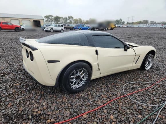 ✅ 2010 Chevrolet Corvette 3LT • VIN: 1G1YC2DW2A5109965 • Lot: 85393155. Listed on Copart with 70,023 mi. Free auction sales archive from the USA and detailed vehicle history report at DreamBid. Image 3.