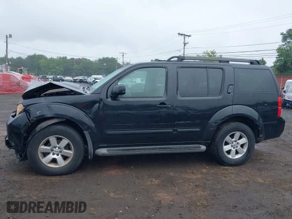 ✅ 2008 Nissan Pathfinder S • VIN: 5N1AR18B08C609875 • Lot: 42986508. Listed on IAAI with 129,384 mi. Free auction sales archive from the USA and detailed vehicle history report at DreamBid. Image 13.