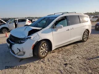 ✅ 2020 Chrysler Pacifica Touring L Plus • VIN: 2C4RC1EG9LR173164 • Lot: 86094765. Listed on Copart with 153,161 mi. Free auction sales archive from the USA and detailed vehicle history report at DreamBid. Image 1.