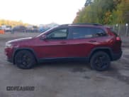 ✅ 2019 Jeep Cherokee Latitude Plus • VIN: 1C4PJMLB5KD378908 • Лот: 43494605. Опубликован ранее на IAAI с пробегом 97 357 миль. Бесплатный доступ к архиву аукционных продаж из США и подробный отчёт об истории автомобиля на DreamBid. Изображение 14.
