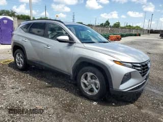 ✅ 2023 Hyundai Tucson SEL • VIN: 5NMJBCAEXPH195187 • Lot: 64833404. Wystawiony na Copart z przebiegiem 61 729 mil. Bezpłatny archiwum sprzedaży aukcyjnych z USA i szczegółowy raport historii pojazdu na DreamBid. Zdjęcie 4.