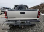 ✅ 2006 Chevrolet Silverado 2500HD Work Truck • VIN: 1GCHK29U06E211466 • Lot: 45384955. Wystawiony na Copart z przebiegiem Nie podano. Bezpłatny archiwum sprzedaży aukcyjnych z USA i szczegółowy raport historii pojazdu na DreamBid. Zdjęcie 6.