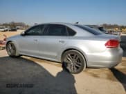✅ 2014 Volkswagen Passat S • VIN: 1VWAP7A30EC023444 • Lot: 47019625. Wystawiony na Copart z przebiegiem 122 982 mil. Bezpłatny archiwum sprzedaży aukcyjnych z USA i szczegółowy raport historii pojazdu na DreamBid. Zdjęcie 2.