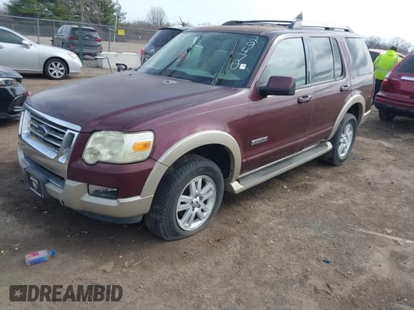 ✅ 2006 Ford Explorer Eddie Bauer • VIN: 1FMEU64886UB29470 • Лот: 41820521. Опубликован ранее на IAAI с пробегом 241 002 миль. Бесплатный доступ к архиву аукционных продаж из США и подробный отчёт об истории автомобиля на DreamBid. Изображение 2.